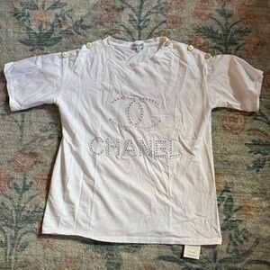 Chanel White T-Shirt with Gold Emblem buttons